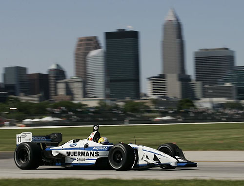 Jan Heylen met de (inmiddels verouderde) Champcar in Cleveland