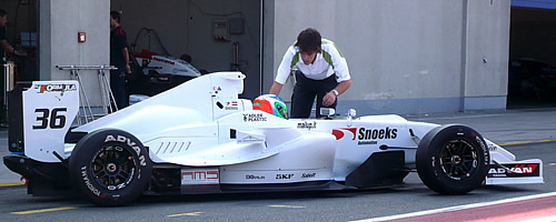 AR Motorsport test met Kelvin Snoeks in Formula Master
