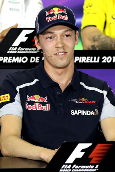 Daniil Kvyat Max Verstappen Formule 1 Red Bull Toro Rosso