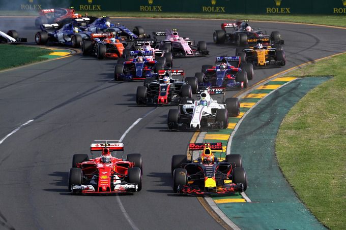 Max Verstappen  Kimi Raikkonen Formula 1 Grand Prix Australia