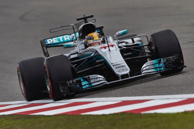 Lewis Hamilton Mercedes Grand Prix Rusland