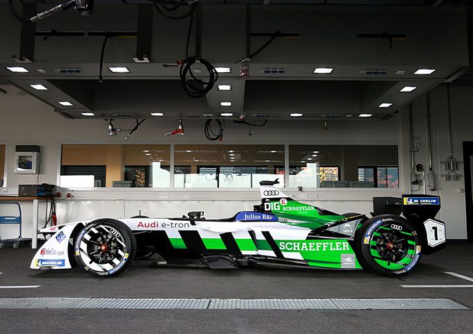 Formula E Audi e-tron FE04 RX