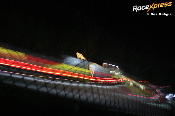 deux-chevaux 2CV Lelijke Eendjes 24 uur racen over het circuit van Spa-Francorchamps