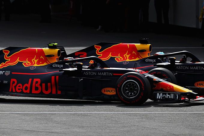 Max Verstappen en Daniel Ricciardo