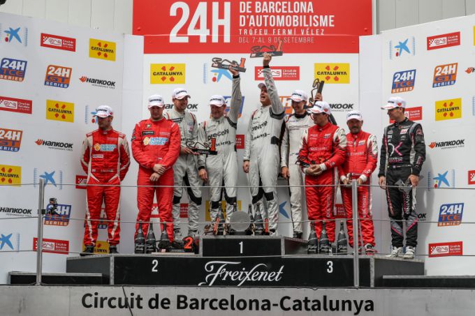 Podium overall GT 24H Barcelona