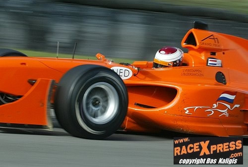 Zeer waarschijnlijk ook mét Jos Verstappen !