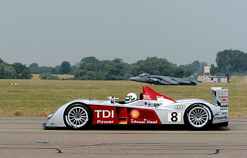 Audi R10 TDI versus Harrier GR7 'Jump Jet'