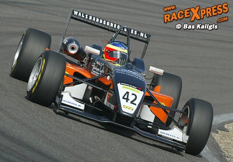 Récardo Bruins in actie