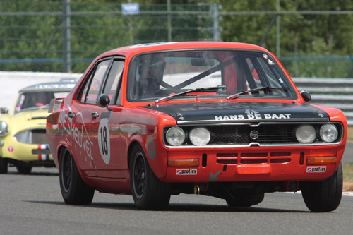 Maurice Visser in actie met de Hillman Avenger Tiger