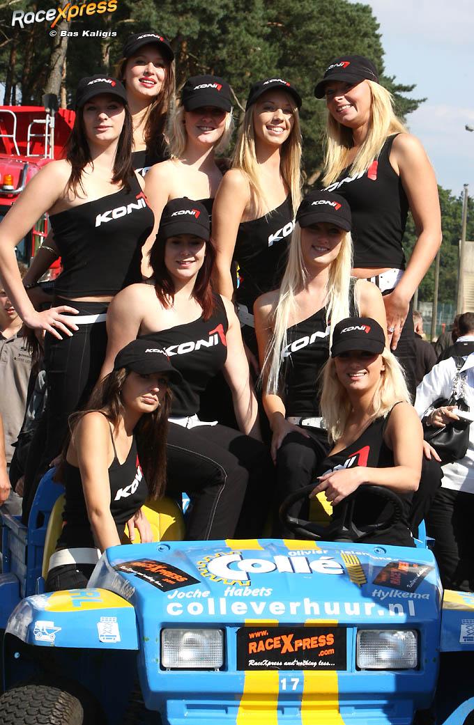 Kat in het bakkie: Grid-girls