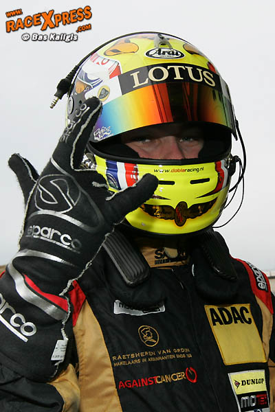 Indy Dontje maakt promotie met Team Lotus: "Een mooie | RaceXpress