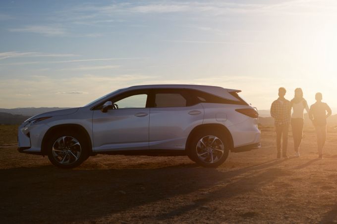 Lexus RX 450hL: vanaf 85.895 euro, RX 450h leverbaar als extra sportieve Sport Edition