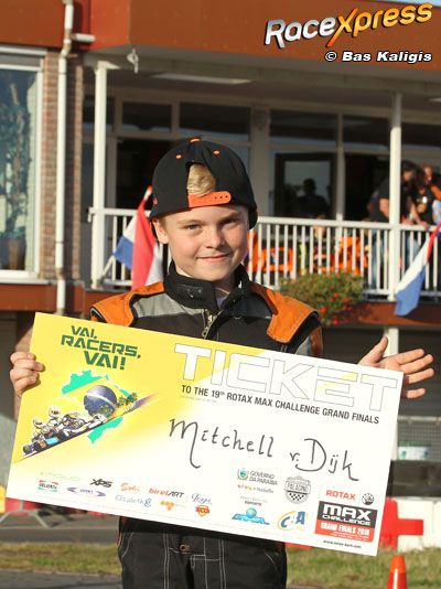 Mitchell van Dijk blij met ticket voor de Grand Finals