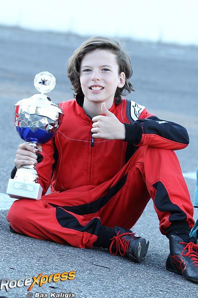 Theo Visser met mooie beker