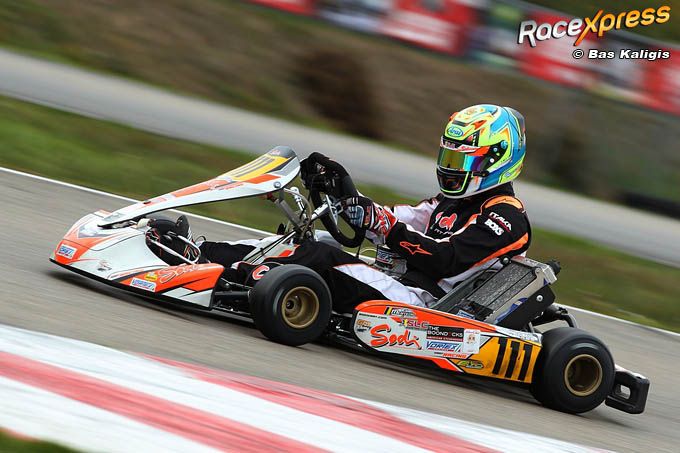 gil Mertens kampioen karting GK4