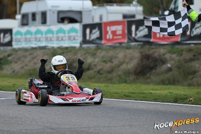 Laim Gulpen met startnummer 33 zo jong en nu al kampioen
