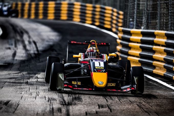 F2 Dan Ticktum
