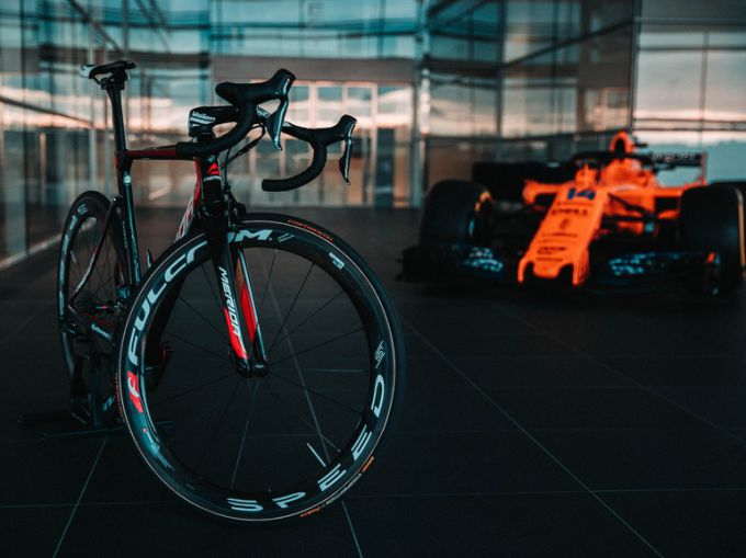 McLaren UCI World Tour-team Bahrain Merida