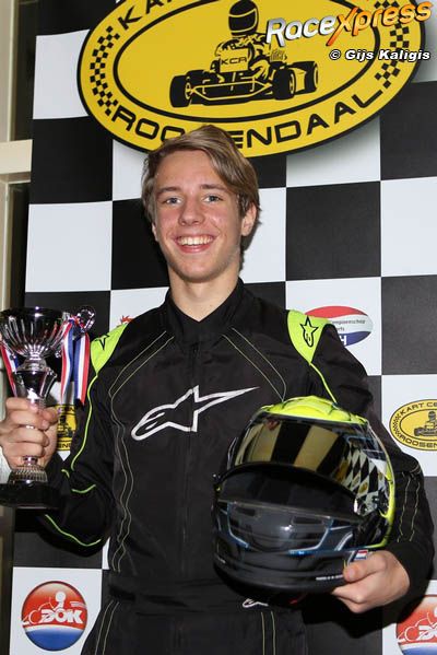 Vice kampioen Luca Nieuwenhuizen podium karting