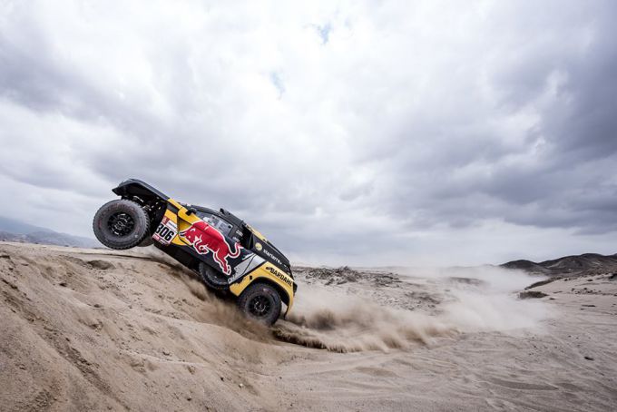 Dakar 2019 Sebastien Loeb winnaar 2e etappe Peugeot