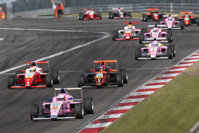 2019 Formule 4 Van Amersfoort Racing