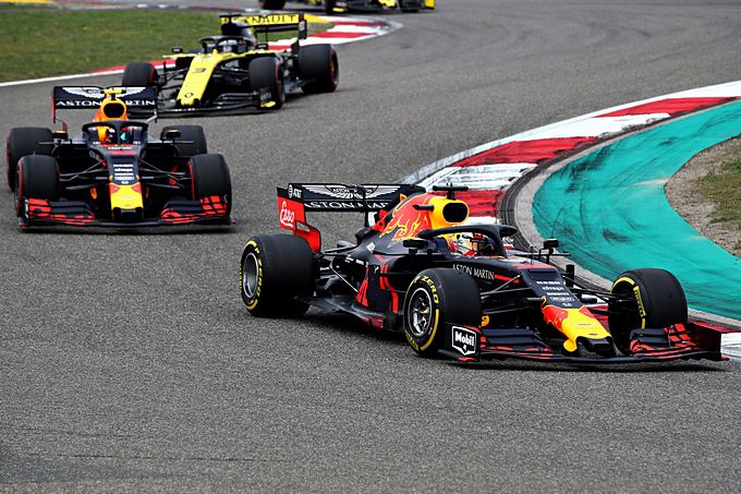 Formula one China Max Verstappen Pierre Gasly