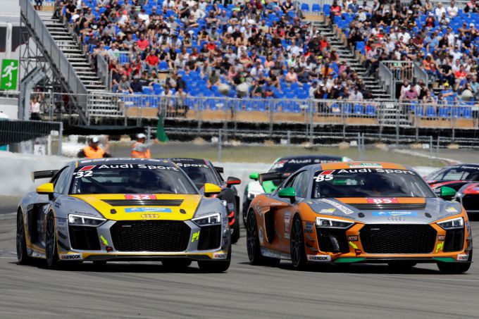 Leonard Hoogenboom winst op de N�rburgring in de Audi Sport Seyffarth R8 LMC Cup!