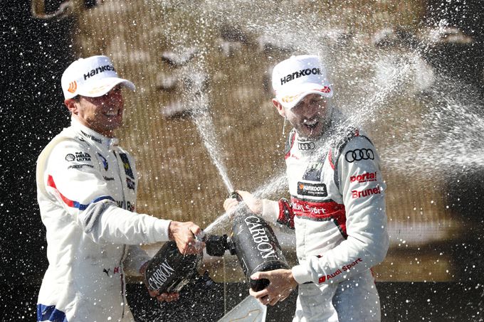 DTM Rast kampioen 2019 champagne