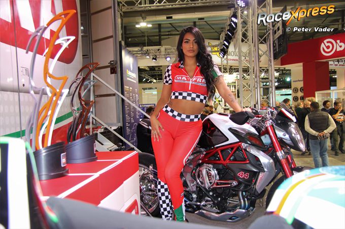 Espozione Internazionale Ciclo & Motociclo Mafra hostess RX foto Peter Vader
