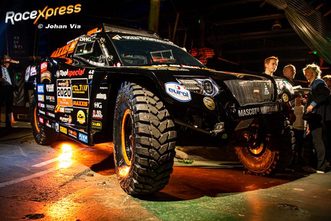Tim en Tom Coronel presenteren The Beast 3.0 voor Dakar 2020