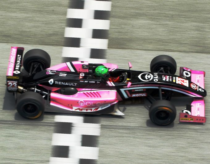 Joey Alders champion Formula Renault 2ltr