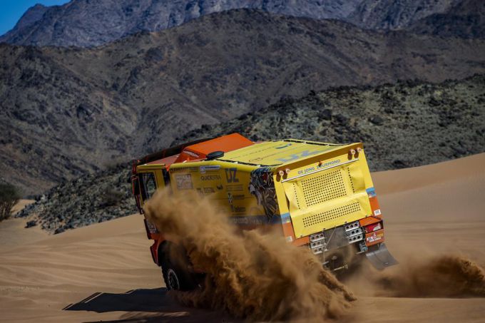 Dakar 2020 RAINBOW TRUCK TEAM