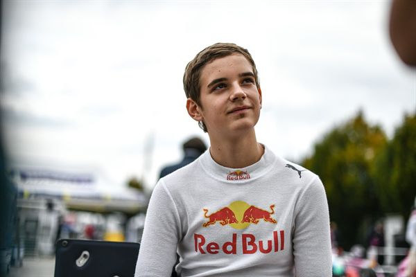 Red Bull junior talent Jonny Edgar Van Amersfoort Racing (VAR)