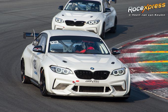 BMW M240i Cup