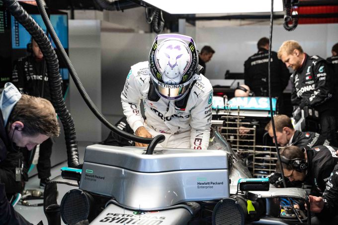 Mercedes F1 Lewis Hamilton