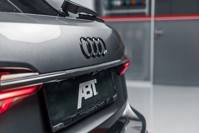 Audi RS6 limited edition ABT RS6-R
