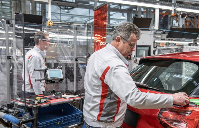 Audi brengt de productie in zijn fabrieken in Europa geleidelijk weer op gang