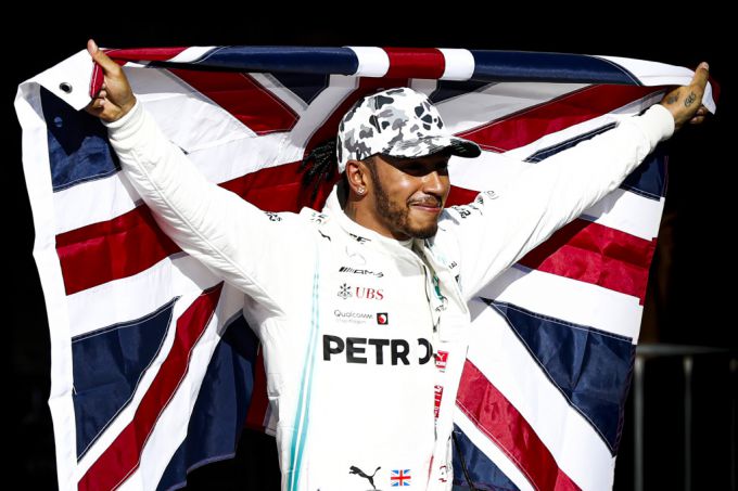 Lewis Hamilton F1 Union Jack