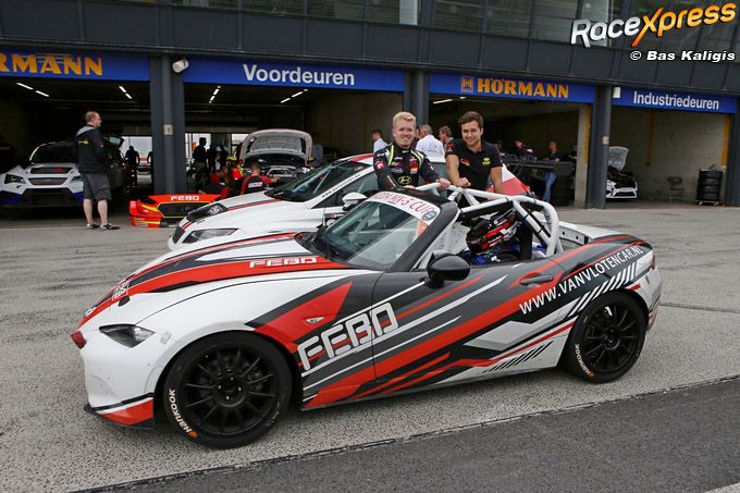 Pim van Riet Mazda MX5 Cup en Lorenzo van Riet Hyundai Super Car Challenge