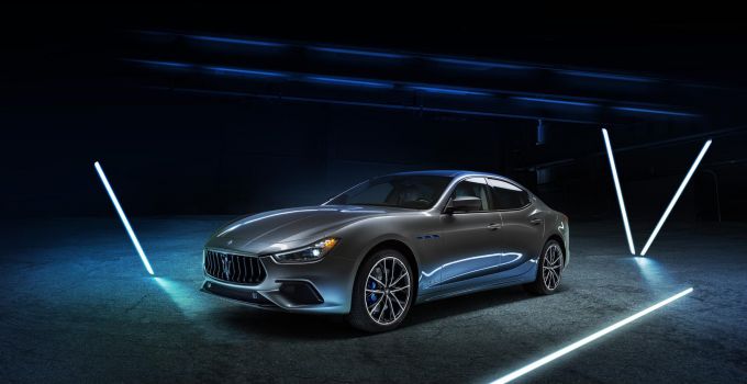 Ghibli Hybrid: de eerste ge�lektrificeerde auto in de historie van Maserati