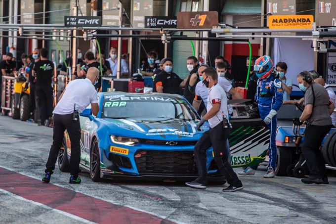 Job_Rappange_P2_pitstop crew V8 Racing