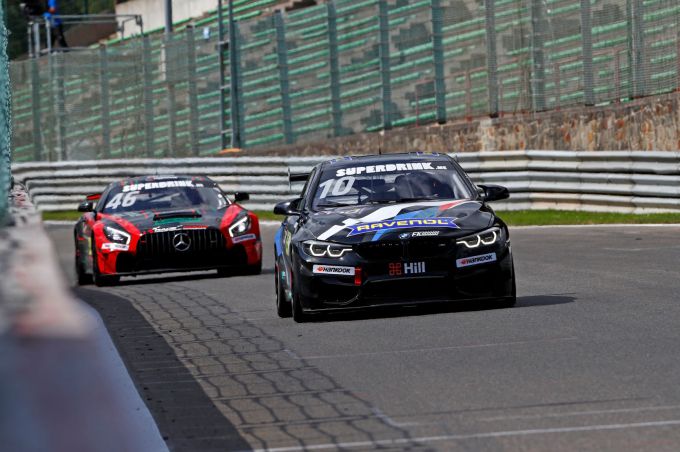 DTM Trophy Spa Race 2 BMW voor Mercedes
