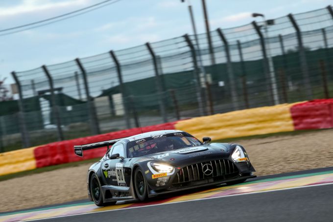 Nr90_Mercedes-AMG_GT3_Madpanda_Motorsport