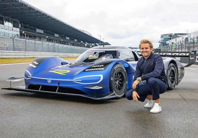 Special guest Nico Rosberg Volkswagen ID.R racecar Formula 1 World Champion 2016