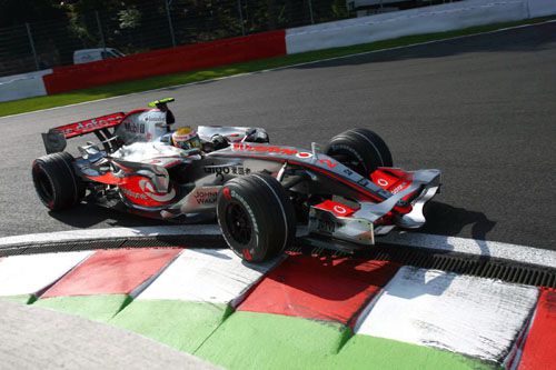 Lewis Hamilton F1 McLaren Spa La Source