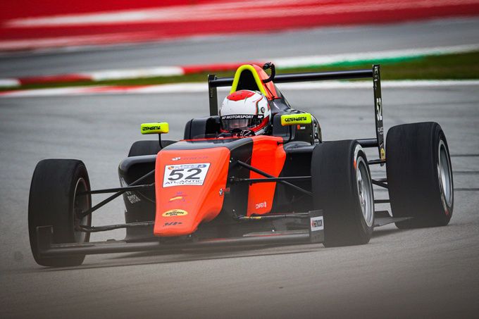 Suleiman Zanfari tekent bij MP Motorsport voor het Spaanse Formule 4-kampioenschap