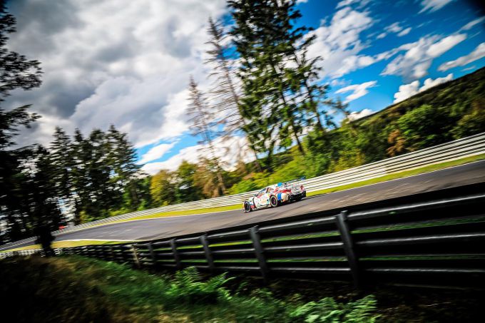 9_Walkenhorst_BMW_M6_GT3_Nordschleife_rear
