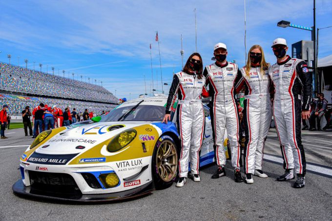 Nr99_GridRival_Porsche_911_GT3_R