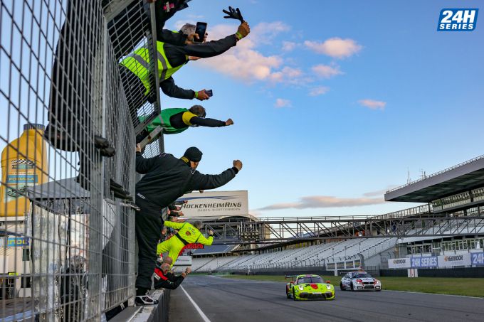 24H SERIES Hockenheim 2021 Haegeli by T2 Racing-Porsche 911 GT3 R Nr66 Pieder Decurtins Manuel Lauck Marc Basseng