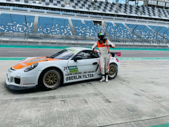 Tim_Heinemann_DTM_Trophy_Porsche_Cayman_Pro4